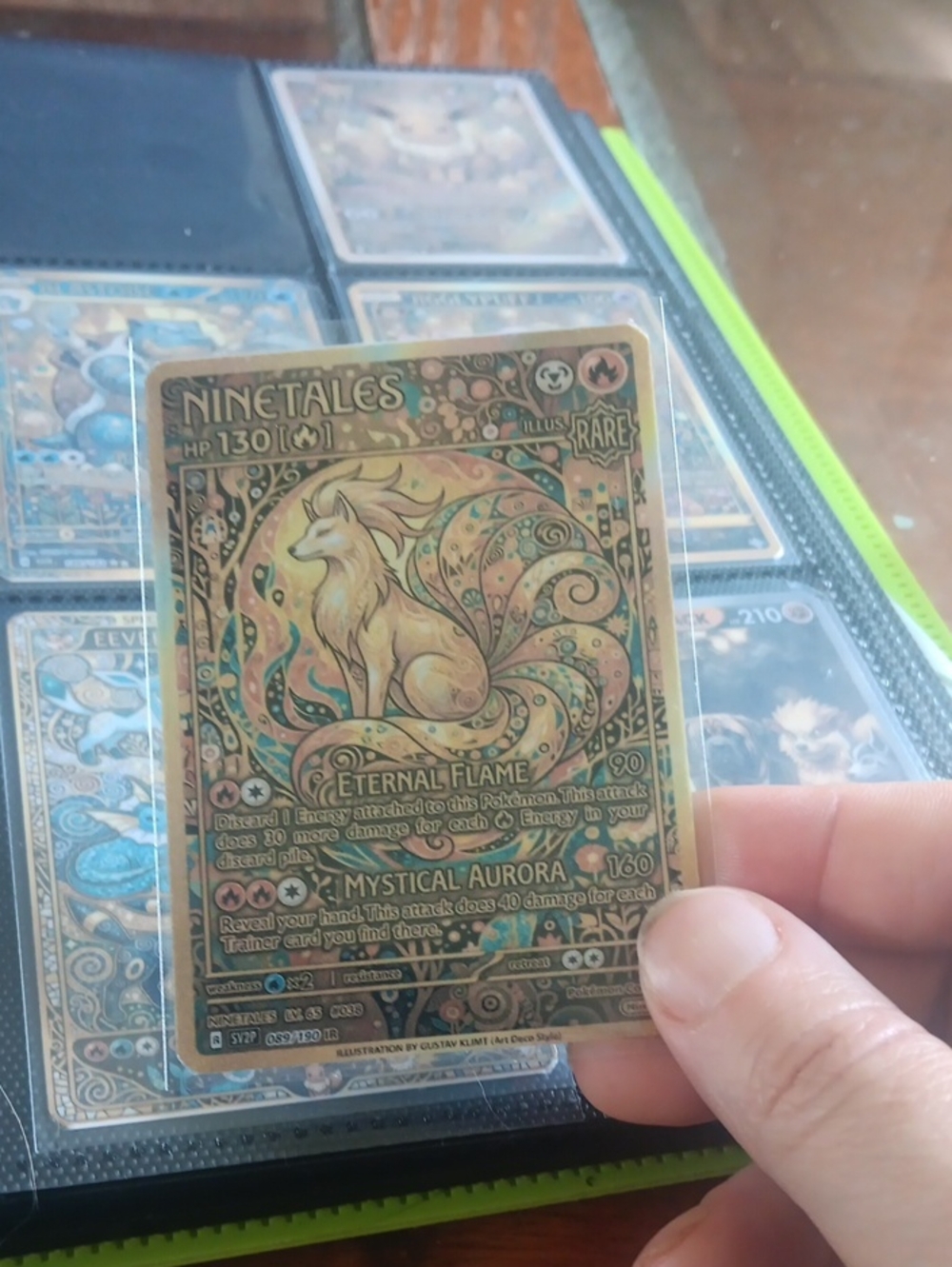 Ninetales Holographic Card - Gold/Beige Collector Card